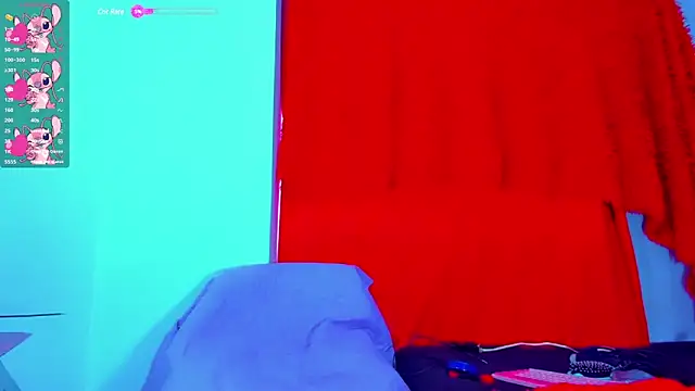 Perla Hotcortes online show from February 14, 9:10 pm