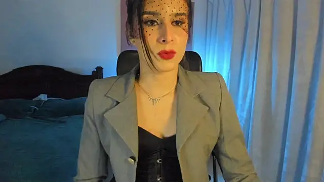 Snapshot of misstresbigcockts chatting on October 23, 2:21 am misstresbigcockts online show from October 23, 2:21 am