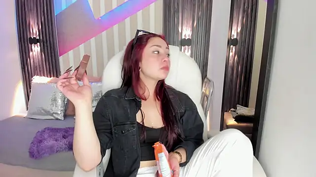 emily layton online show from November 7, 2:43 pm