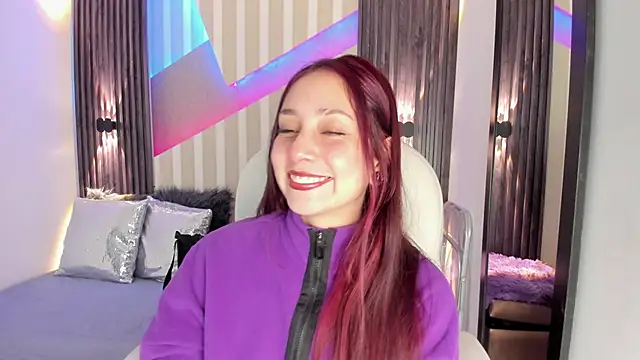 emily layton online show from November 24, 2:39 pm