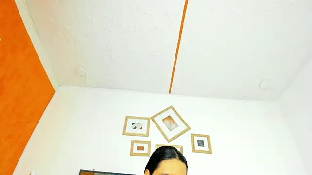 Snapshot of Alison_Chan_ chatting on July 3, 9:21 pm Alison Chan online show from July 3, 9:21 pm