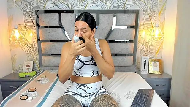 Alison Chan  online show from February 12, 2:28 pm