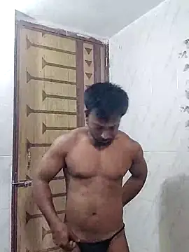 Snapshot of HunkyAriyan chatting on March 17, 5:34 am HunkyAriyan online show from March 17, 5:34 am