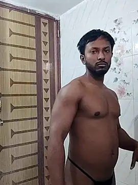 Snapshot of HunkyAriyan chatting on February 18, 8:49 am HunkyAriyan online show from February 18, 8:49 am