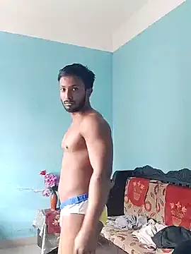 Snapshot of HunkyAriyan chatting on February 5, 5:41 am HunkyAriyan online show from February 5, 5:41 am