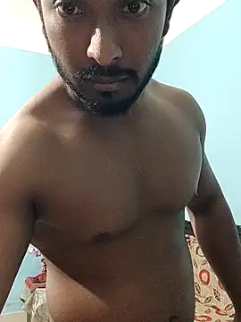 Snapshot of HunkyAriyan chatting on March 6, 5:54 pm HunkyAriyan online show from March 6, 5:54 pm