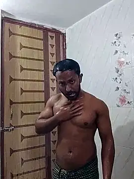 Snapshot of HunkyAriyan chatting on March 3, 8:08 am HunkyAriyan online show from March 3, 8:08 am