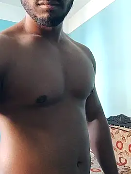 Snapshot of HunkyAriyan chatting on February 26, 9:44 am HunkyAriyan online show from February 26, 9:44 am