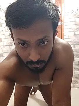 Snapshot of HunkyAriyan chatting on September 18, 6:49 am HunkyAriyan online show from September 18, 6:49 am