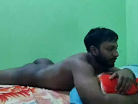 Snapshot of HunkyAriyan chatting on September 11, 10:26 am HunkyAriyan online show from September 11, 10:26 am