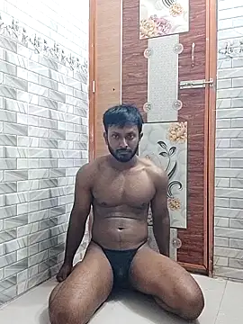 Snapshot of HunkyAriyan chatting on September 9, 2:04 pm HunkyAriyan online show from September 9, 2:04 pm