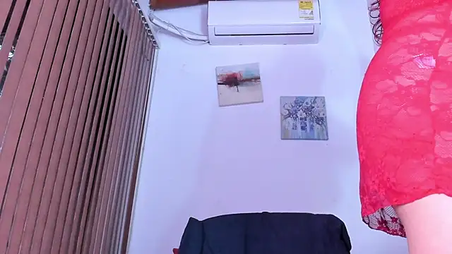 alondrabigtits online show from March 22, 11:12 am