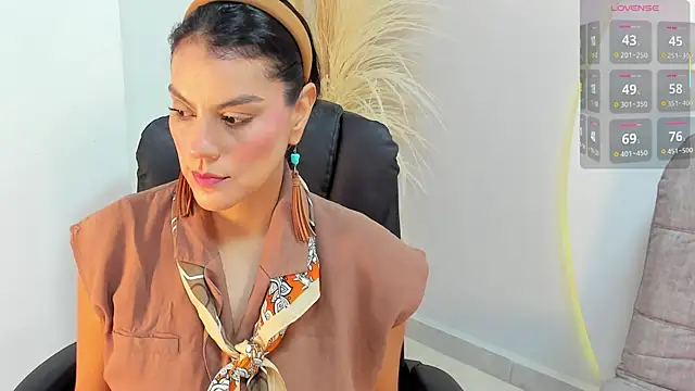 Ada Monroe10 online show from October 21, 1:32 pm