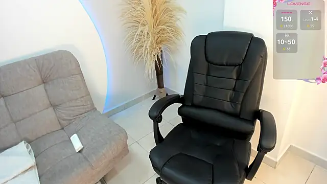 Ada Monroe10 online show from September 23, 1:18 pm