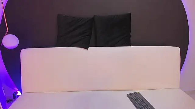 Ada Monroe10 online show from March 17, 1:47 pm