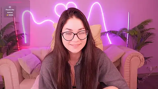 Snapshot of Sunny_Sweety chatting on March 9, 4:16 am Sunny Sweety online show from March 9, 4:16 am