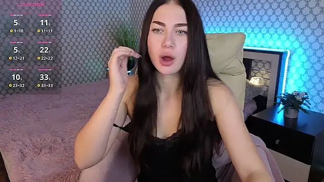 Snapshot of Sunny_Sweety chatting on October 10, 12:39 pm Sunny Sweety online show from October 10, 12:39 pm