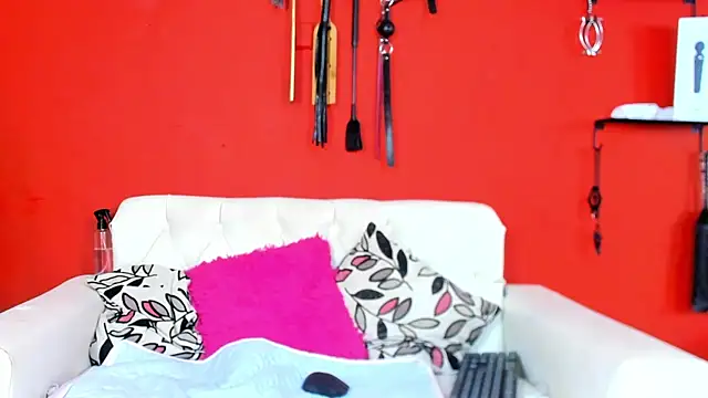 MIA SOPHIA1 online show from December 4, 8:17 am