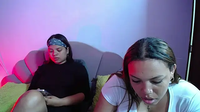 horny babyss online show from May 19, 2:29 am