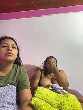 horny babyss online show from April 23, 6:31 am
