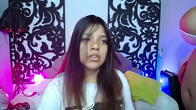 Snapshot of horny_babyss chatting on September 20, 10:48 pm horny babyss online show from September 20, 10:48 pm