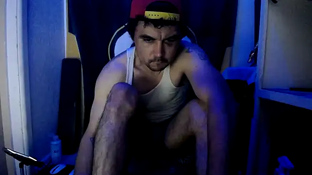 Snapshot of Apeezy14 chatting on December 25, 6:52 am Apeezy14 online show from December 25, 6:52 am