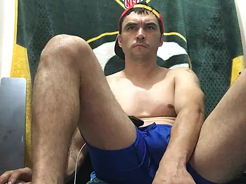 Snapshot of Apeezy14 chatting on January 6, 8:24 am Apeezy14 online show from January 6, 8:24 am