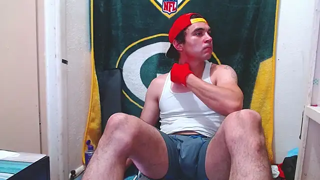 Snapshot of Apeezy14 chatting on November 12, 9:57 am Apeezy14 online show from November 12, 9:57 am