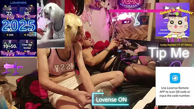 Snapshot of Doggyray44 chatting on October 17, 9:16 pm Doggyray44 online show from October 17, 9:16 pm