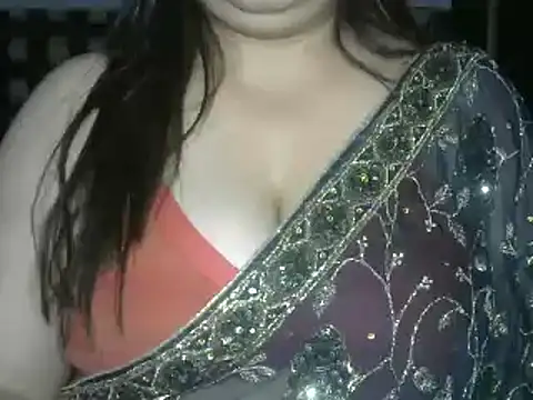 Snapshot of bhabhi_jaan11 chatting on February 2, 3:28 pm bhabhi jaan11 online show from February 2, 3:28 pm