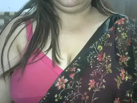 Snapshot of bhabhi_jaan11 chatting on February 12, 12:22 pm bhabhi jaan11 online show from February 12, 12:22 pm