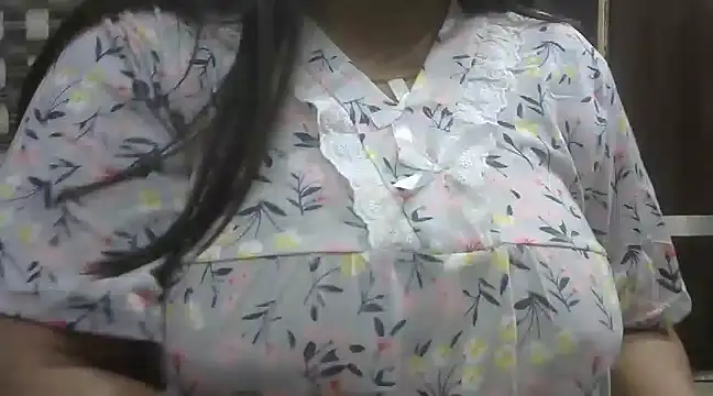 Snapshot of bhabhi_jaan11 chatting on March 21, 8:18 pm bhabhi jaan11 online show from March 21, 8:18 pm