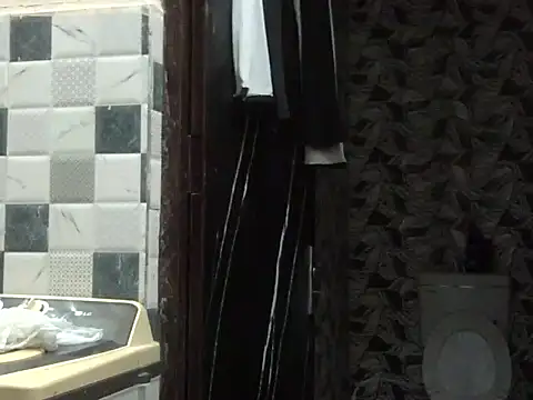 Snapshot of bhabhi_jaan11 chatting on September 9, 2:37 pm bhabhi jaan11 online show from September 9, 2:37 pm