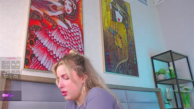 LiliBanger online show from July 10, 4:12 am