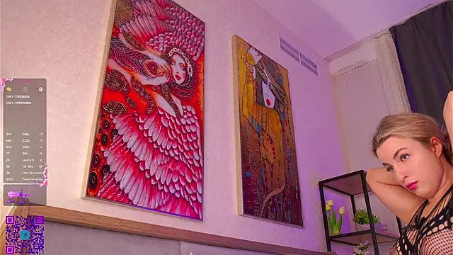 Snapshot of LiliBanger chatting on November 16, 4:06 am LiliBanger online show from November 16, 4:06 am