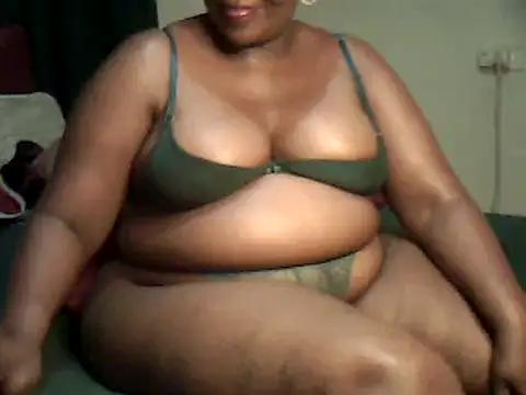 dirasweetlipsxx online show from February 11, 8:42 pm