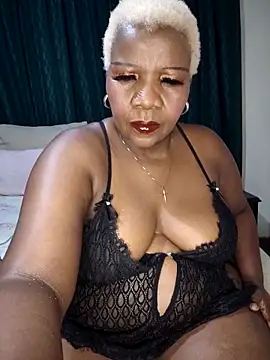 dirasweetlipsxx online show from March 4, 9:22 pm