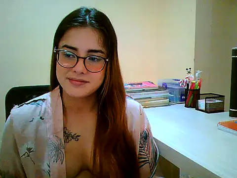 maliamiller online show from September 29, 4:30 am