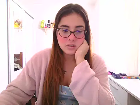 maliamiller online show from June 11, 1:30 pm