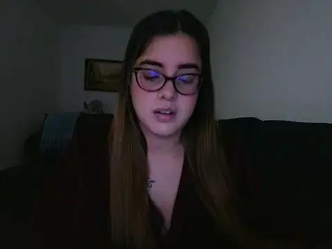 maliamiller online show from May 14, 3:14 am