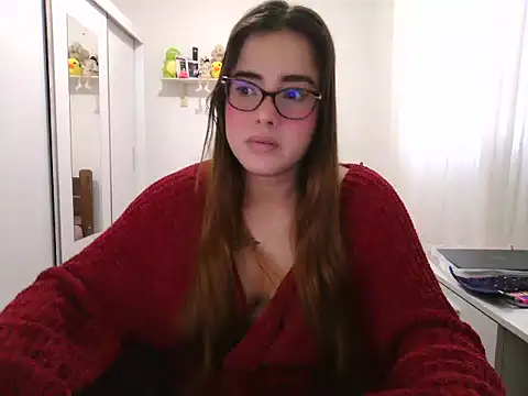 maliamiller online show from May 21, 9:50 am