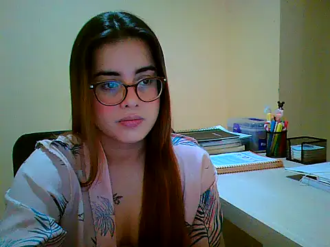 maliamiller online show from September 12, 9:36 pm