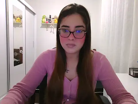maliamiller online show from June 30, 2:33 am
