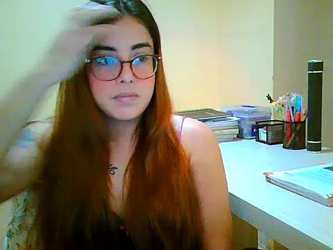 maliamiller online show from November 6, 4:16 am