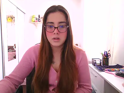 maliamiller online show from June 15, 4:28 pm