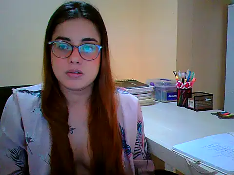 maliamiller online show from October 25, 8:42 pm