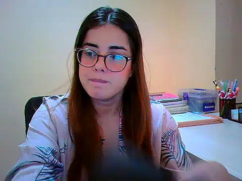 maliamiller online show from October 26, 6:19 pm