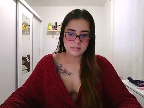 maliamiller online show from June 2, 8:31 pm