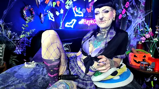 Purple Coffin666 online show from January 18, 2:09 pm