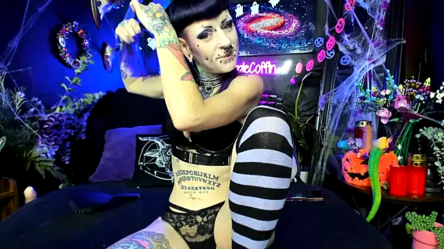 Purple Coffin666 online show from December 5, 11:31 am